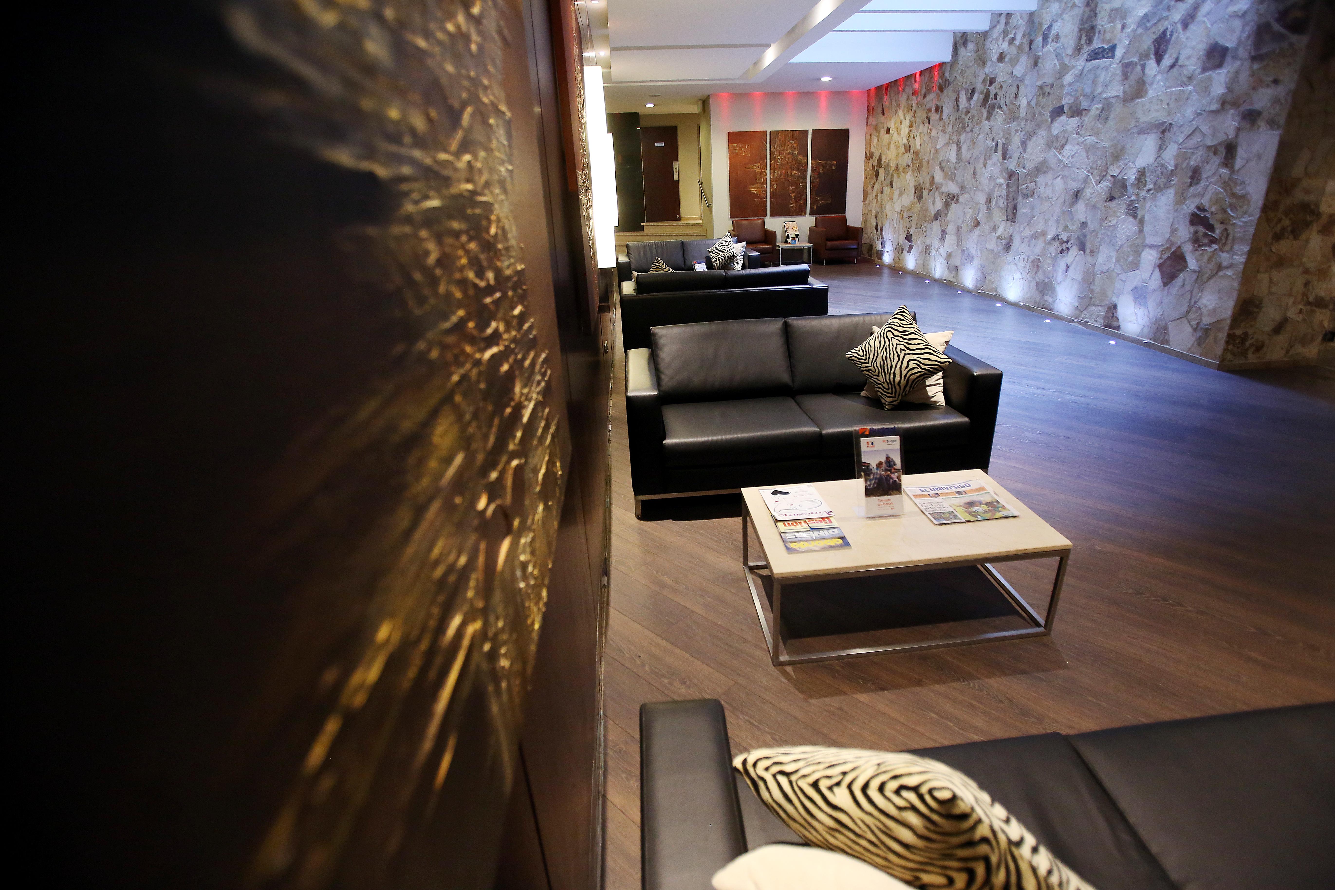 Hotel Reina Isabel Quito Luaran gambar