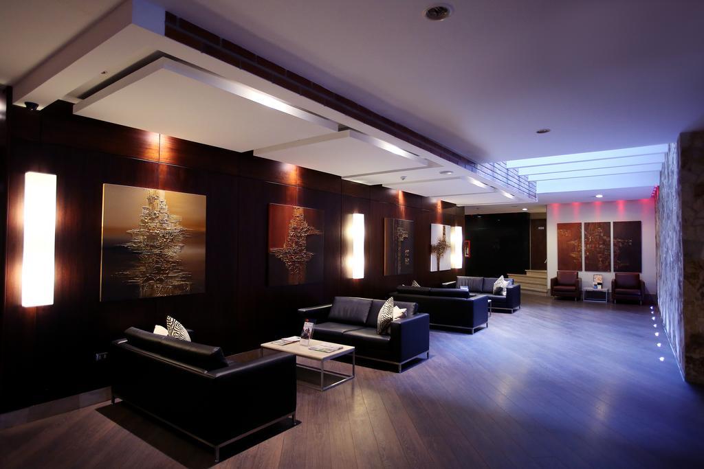 Hotel Reina Isabel Quito Luaran gambar